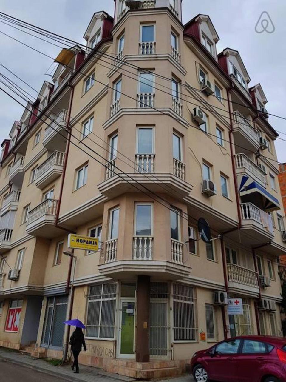 Bright Apartment Near City Center Skopje Bagian luar foto
