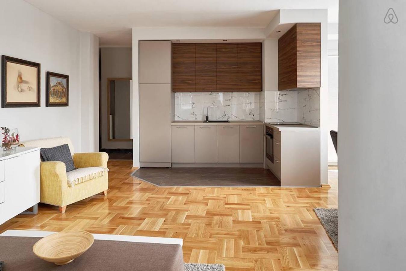 Bright Apartment Near City Center Skopje Bagian luar foto